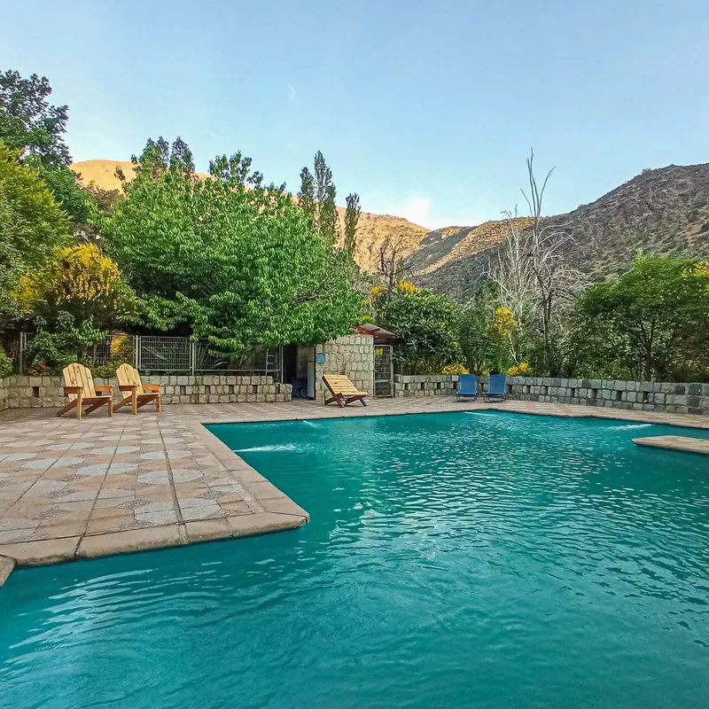 El agua de la piscina